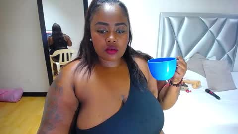 Snapshot of exotic_karmella chatting on February 19, 2025, 11:46 pm exotic_karmella online show from February 19, 2025, 11:46 pm