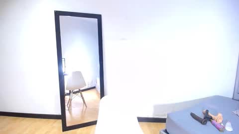 Snapshot of exotic_karmella chatting on October 4, 2025, 10:19 pm exotic_karmella online show from October 4, 2025, 10:19 pm