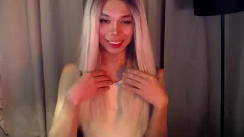 Nica online show from February 26, 2025, 6:32 pm