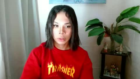 Nica online show from March 12, 2025, 11:54 pm