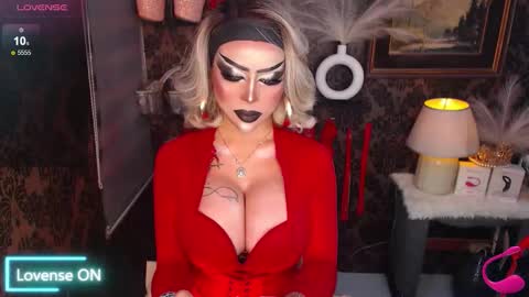 Snapshot of exoticmaria chatting on November 17, 2025, 1:55 am MARIA online show from November 17, 2025, 1:55 am