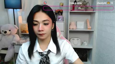 exotictssavie online show from March 8, 2025, 5:43 pm