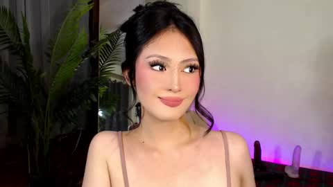 Candy  online show from December 27, 2024, 11:28 am