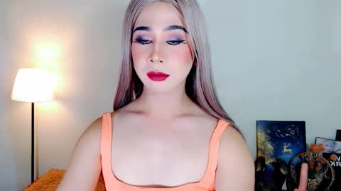 expensive_elise online show from February 23, 2026, 10:56 am