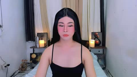 Snapshot of expensive_elise chatting on June 24, 2026, 11:53 am expensive_elise online show from June 24, 2026, 11:53 am