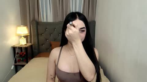 chloee online show from September 15, 2025, 8:36 am