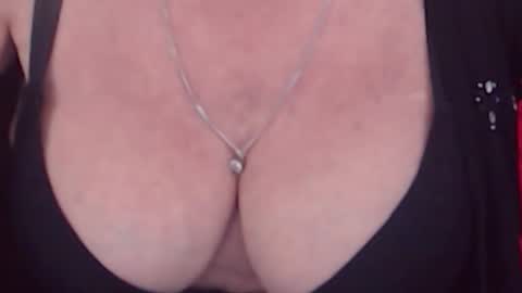Snapshot of experiencedalana chatting on March 19, 2026, 12:47 am Alana online show from March 19, 2026, 12:47 am