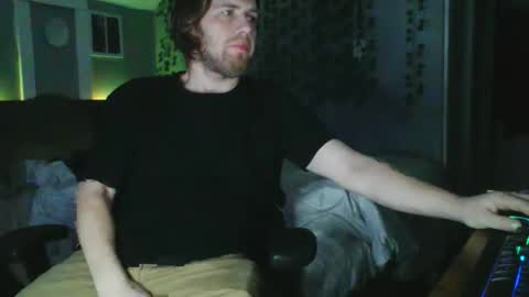 Snapshot of explosive_andyy chatting on February 20, 2026, 11:00 am Explosivee andyy online show from February 20, 2026, 11:00 am