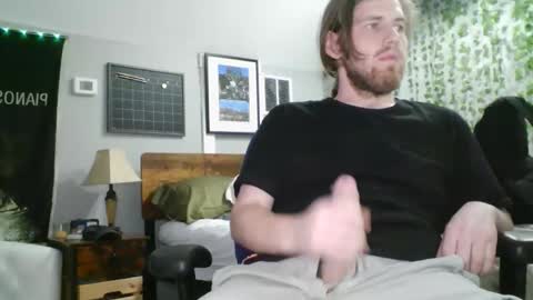 Snapshot of explosive_andyy chatting on March 5, 2026, 9:49 am Explosivee andyy online show from March 5, 2026, 9:49 am