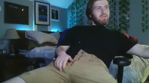 Snapshot of explosive_andyy chatting on March 8, 2026, 6:06 am Explosivee andyy online show from March 8, 2026, 6:06 am