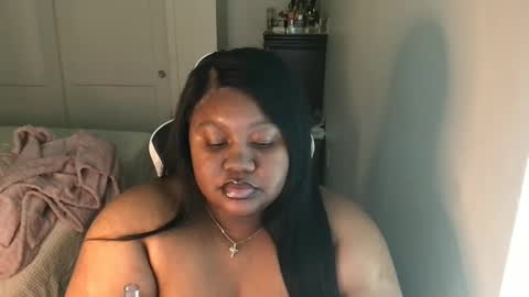 Miss Kitty online show from October 7, 2025, 10:18 pm