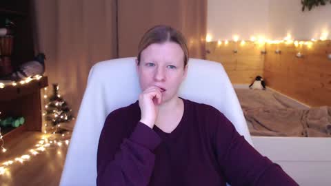 Crystal online show from December 31, 2024, 12:43 am