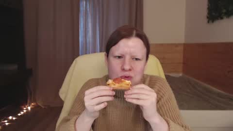 Crystal online show from February 27, 2025, 3:05 pm