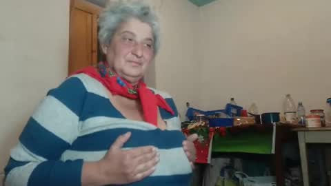 ExquisiteMature online show from December 16, 2024, 6:38 pm