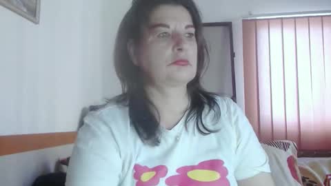 Snapshot of extasymature chatting on October 21, 2025, 8:04 am ExtasyMature online show from October 21, 2025, 8:04 am