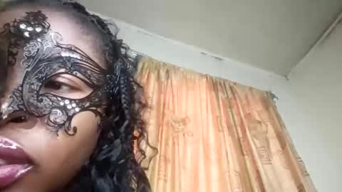 Snapshot of extra_pound chatting on March 22, 2026, 6:06 am Nina online show from March 22, 2026, 6:06 am