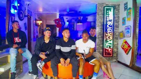 extrangers online show from December 2, 2024, 12:07 pm