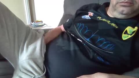 Snapshot of exxxup chatting on October 18, 2025, 3:35 pm exxxup online show from October 18, 2025, 3:35 pm