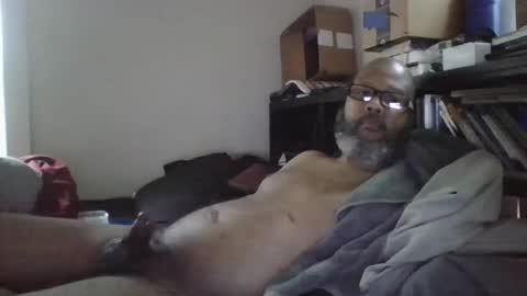 eyequee0007 online show from January 14, 2026, 8:25 pm