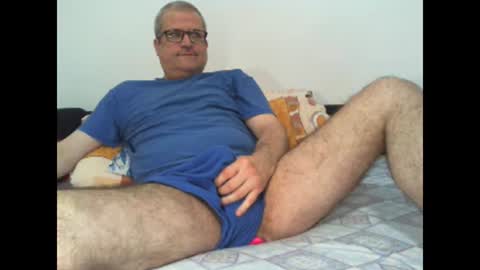 Snapshot of eyes12 chatting on June 7, 2026, 3:10 am GEORGE online show from June 7, 2026, 3:10 am