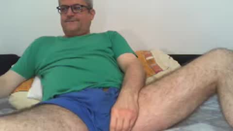 GEORGE online show from August 2, 2026, 7:56 pm