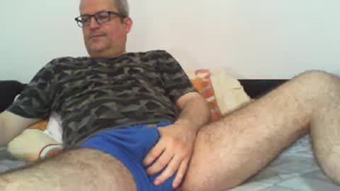 GEORGE online show from August 3, 2026, 11:48 am