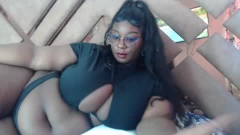 eyshaexotii online show from July 29, 2026, 9:13 pm