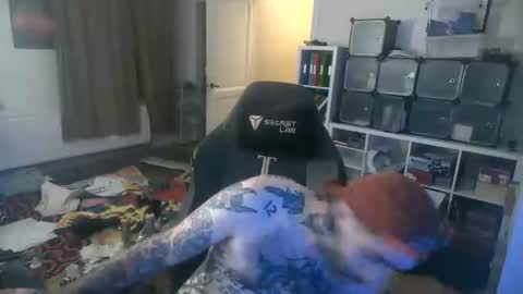 Eytab online show from September 20, 2025, 6:42 pm