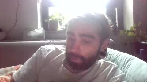 Eytab online show from October 4, 2025, 8:56 am