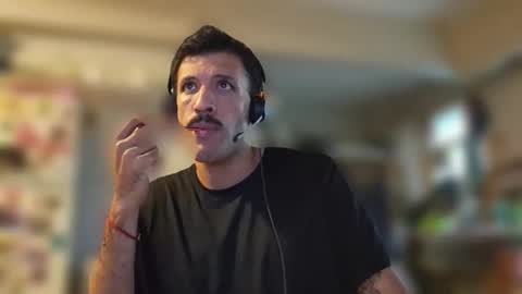 venusah online show from March 19, 2026, 9:52 pm