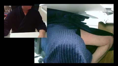 Snapshot of ezondi1 chatting on December 18, 2024, 4:17 pm EZONDI online show from December 18, 2024, 4:17 pm