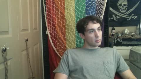 Ezra Naamah online show from December 14, 2025, 11:31 pm