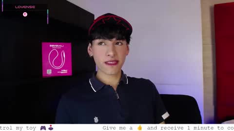 Snapshot of ezra_storm chatting on September 28, 2025, 5:24 am Juan online show from September 28, 2025, 5:24 am
