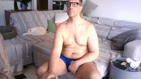 Snapshot of ezraxxx1974 chatting on June 24, 2026, 7:51 am ezraxxx1974 online show from June 24, 2026, 7:51 am