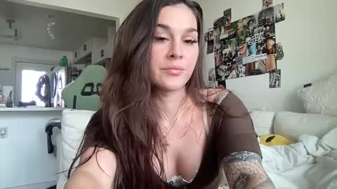 Emily online show from September 15, 2025, 8:20 pm