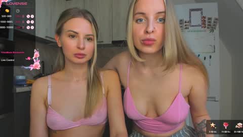  if you dont have fansly account yet use this link to registration    online show from February 4, 2025, 1:38 pm