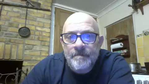 f1zzeek online show from January 5, 2026, 8:01 pm