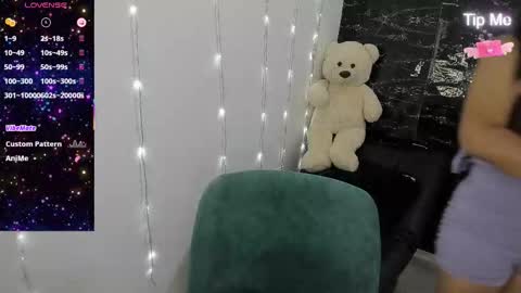 camila online show from October 18, 2025, 6:41 pm