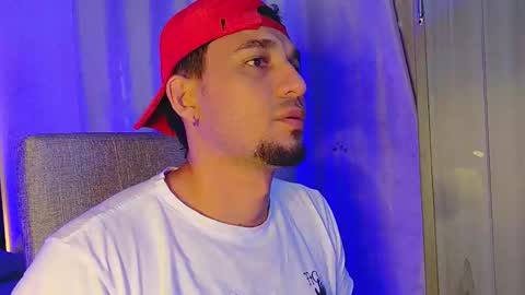 Snapshot of fabi_calde chatting on October 24, 2025, 1:35 am fabi online show from October 24, 2025, 1:35 am