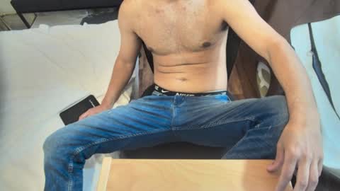 fabiano_hernandes30 online show from April 20, 2026, 10:51 am