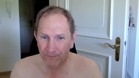 Snapshot of fabiansoohot chatting on June 27, 2026, 9:03 am Fabian online show from June 27, 2026, 9:03 am