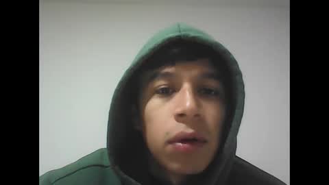 Snapshot of fabiar11 chatting on October 17, 2025, 6:43 pm R online show from October 17, 2025, 6:43 pm