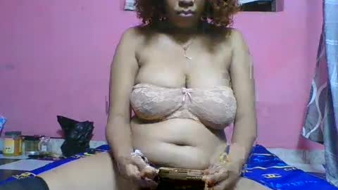 fabiola00069 online show from March 3, 2026, 8:15 pm