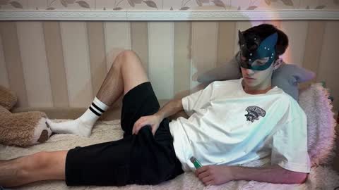 faceless online show from January 5, 2025, 3:02 pm