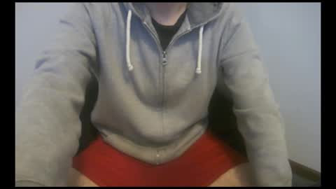 FacelessEscape online show from November 12, 2025, 12:16 pm