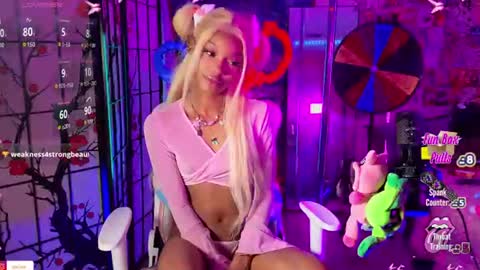 Fae and Cheta online show from June 12, 2026, 3:38 am