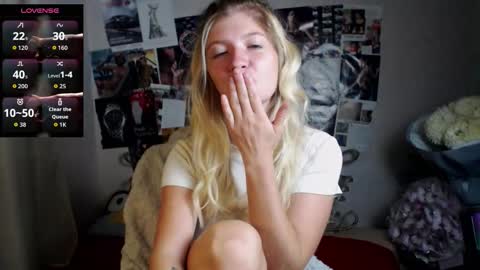 Snapshot of faiirylight chatting on September 16, 2025, 5:41 am Eve online show from September 16, 2025, 5:41 am