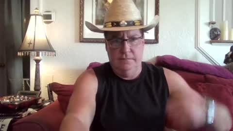 Snapshot of fairmount31 chatting on July 25, 2026, 1:52 pm fairmount31 online show from July 25, 2026, 1:52 pm