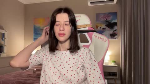 Bloom  online show from October 31, 2025, 3:24 pm