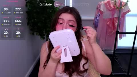 Snapshot of fairy_caramel chatting on September 23, 2025, 7:44 am Audrey online show from September 23, 2025, 7:44 am